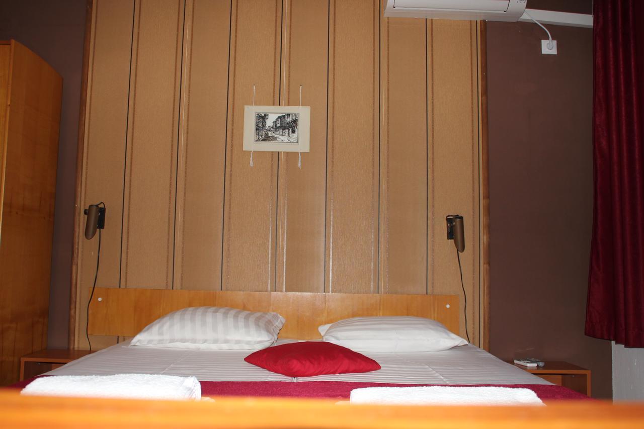 Yankov'S House Hotel Sozopol Exterior photo