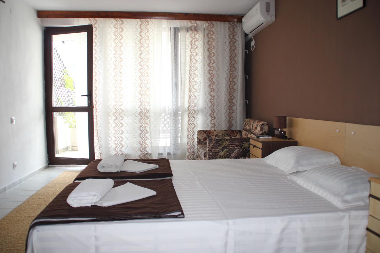 Yankov'S House Hotel Sozopol Exterior photo